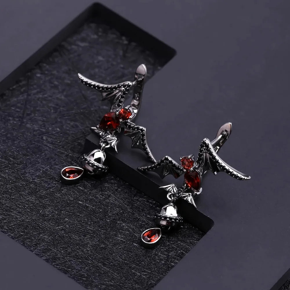 GEM'S BALLET Natural Garnet Gemstone Bat Earrings 925 Sterling Sliver Vintage Gothic Punk Drop Earrings For Women Party Jewelry